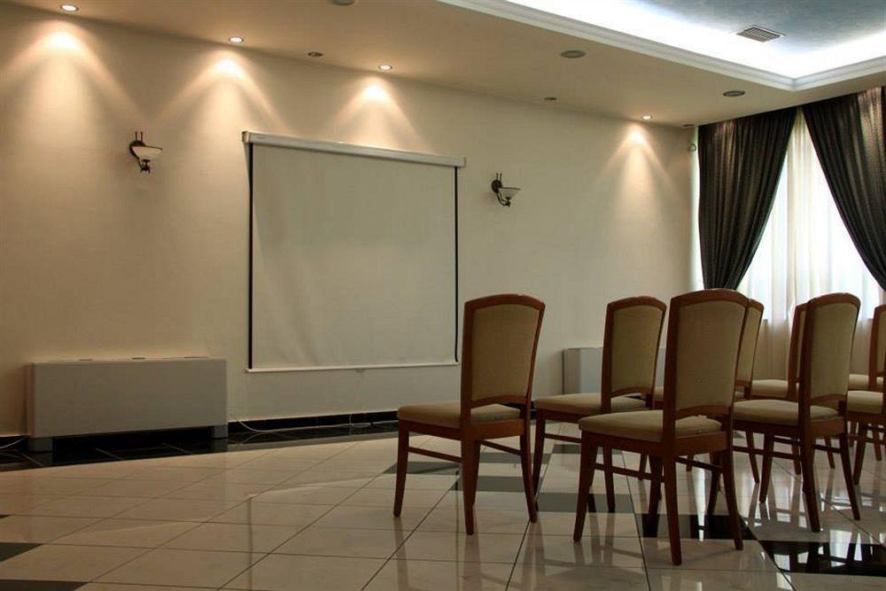 Hotel Platon Атина Екстериор снимка