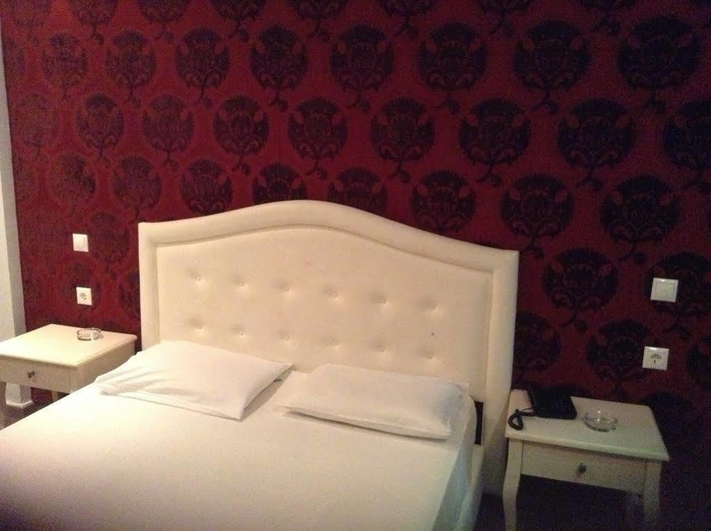 Hotel Platon Атина Екстериор снимка