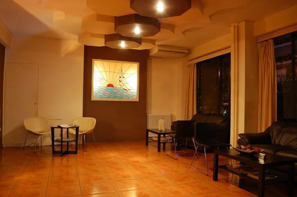 Hotel Platon Атина Екстериор снимка