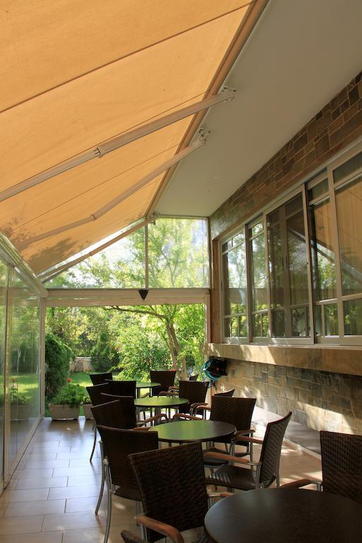 Hotel Platon Атина Екстериор снимка